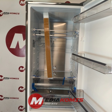 Lodówka Amica KGCN 389 150 E