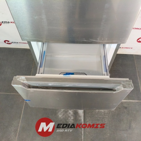 Lodówka Amica KGCN 389 150 E