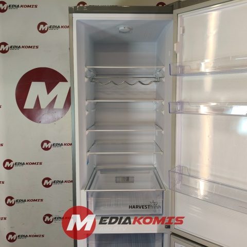 Lodówka Beko RCSA406K60XBN