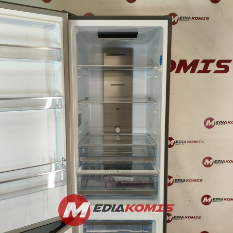 Lodówka Amica KGCN 388 144 E