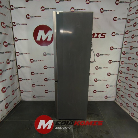 Lodówka Amica KGCN 388 144 E