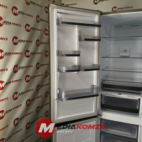 Lodówka Bauknecht KDNF 203C IN