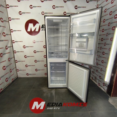 Lodówka Chiq FBM228NE4DE