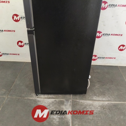 Lodówka Chiq FBM157L42 [2]
